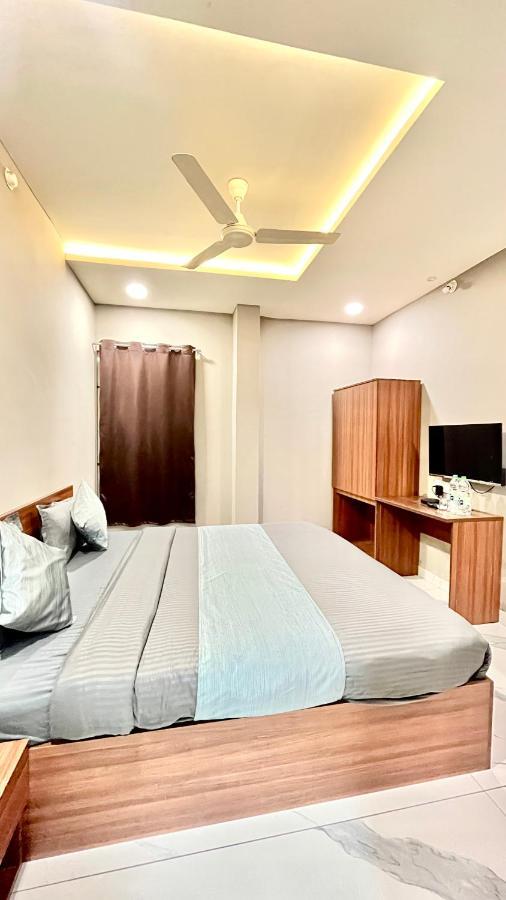 Golden Glory Indore